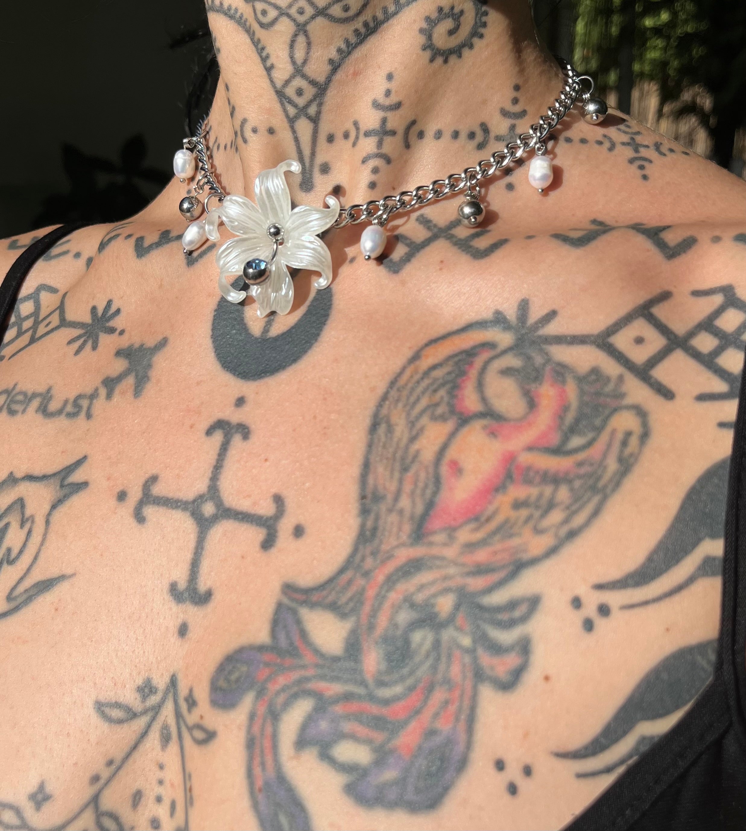 White Garden Pearl Necklace