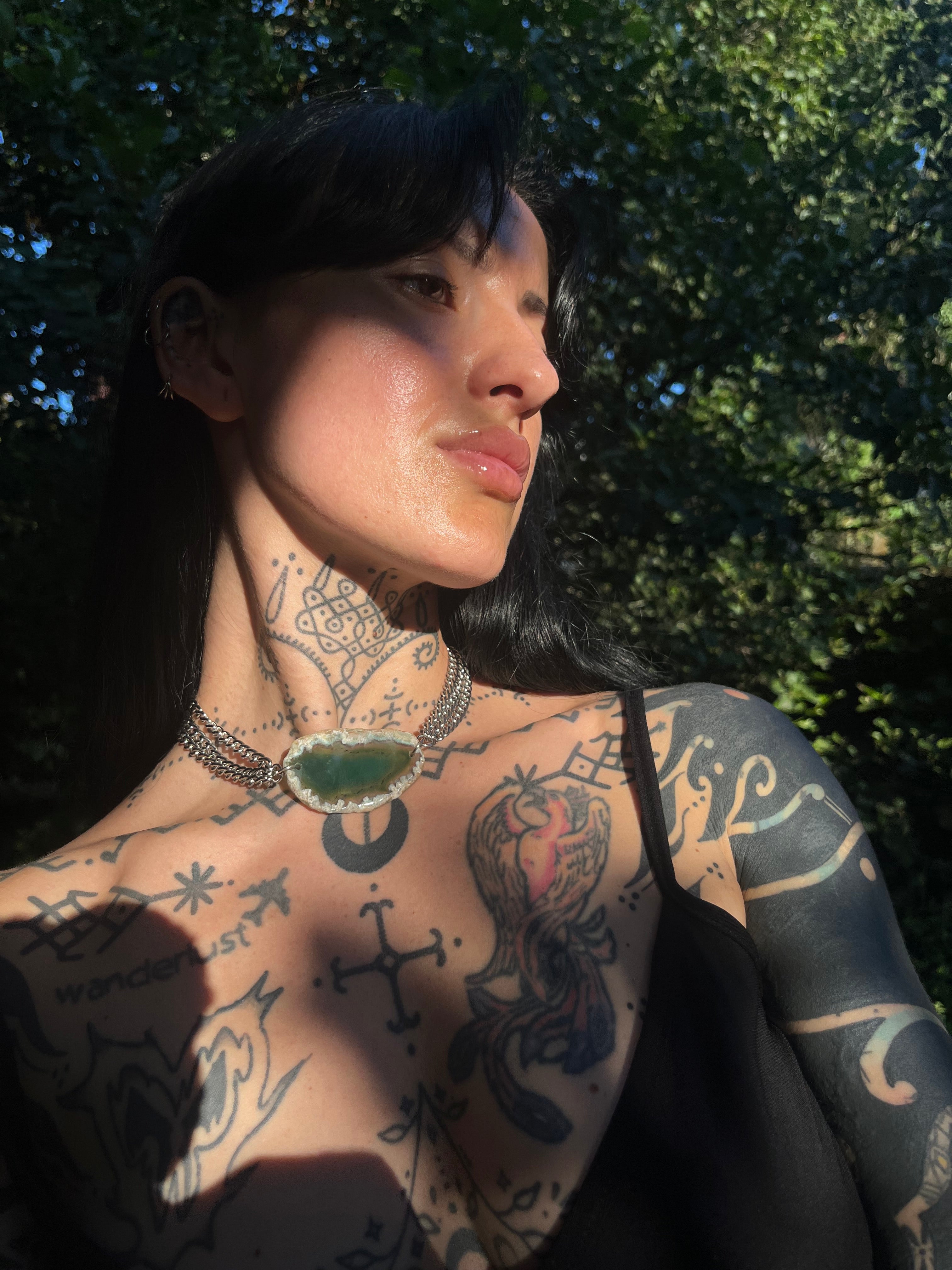 Raw agate necklace