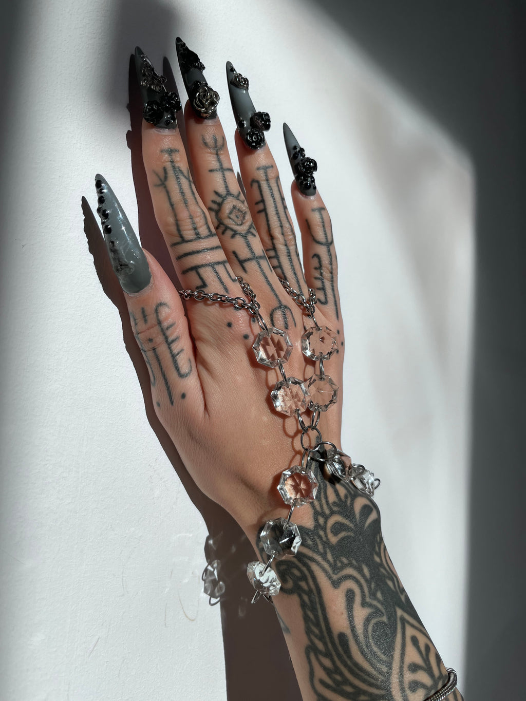 Crystal ring-bracelet