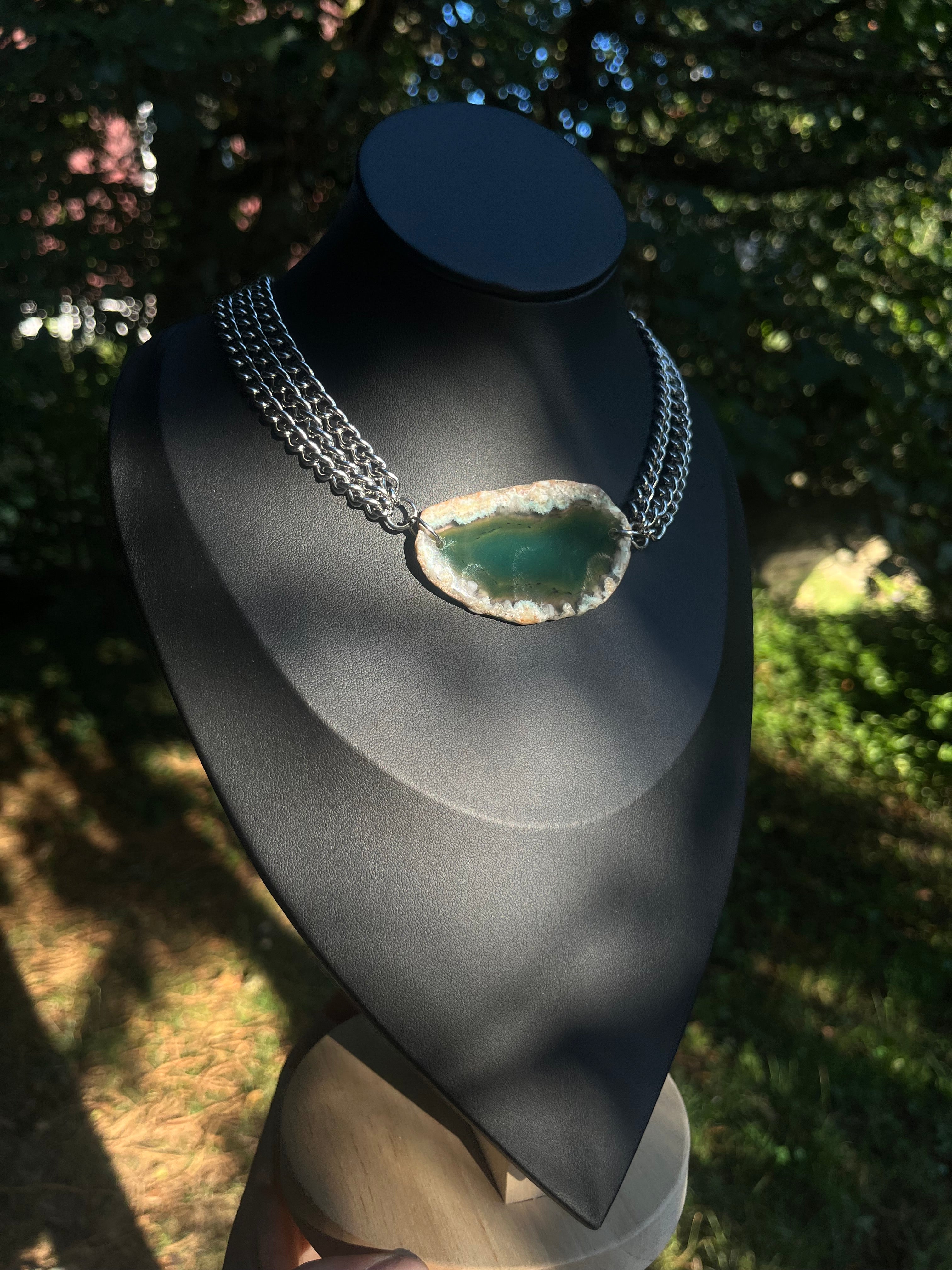 Raw agate necklace