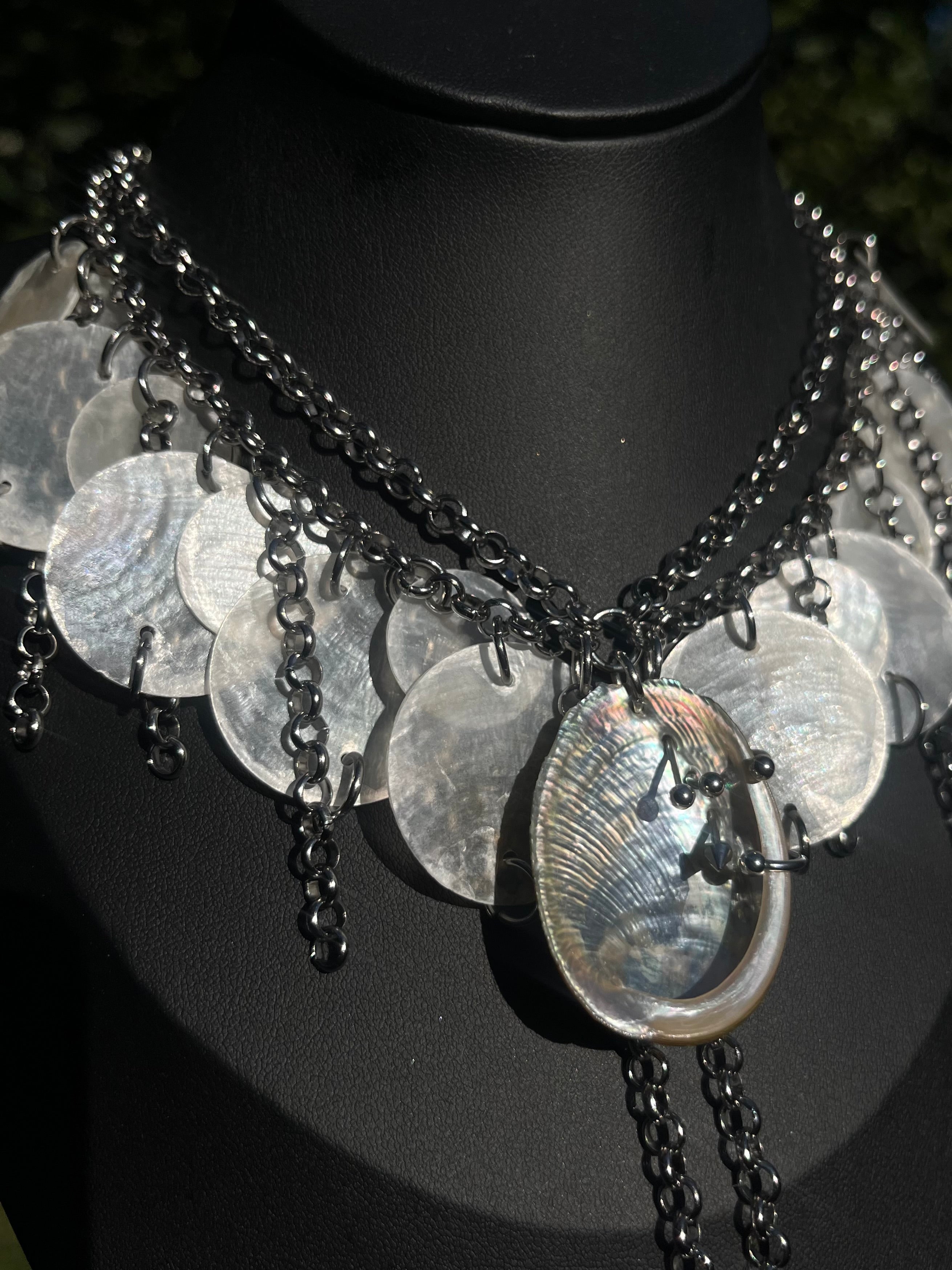 Tideborn Nacar Shell Necklace
