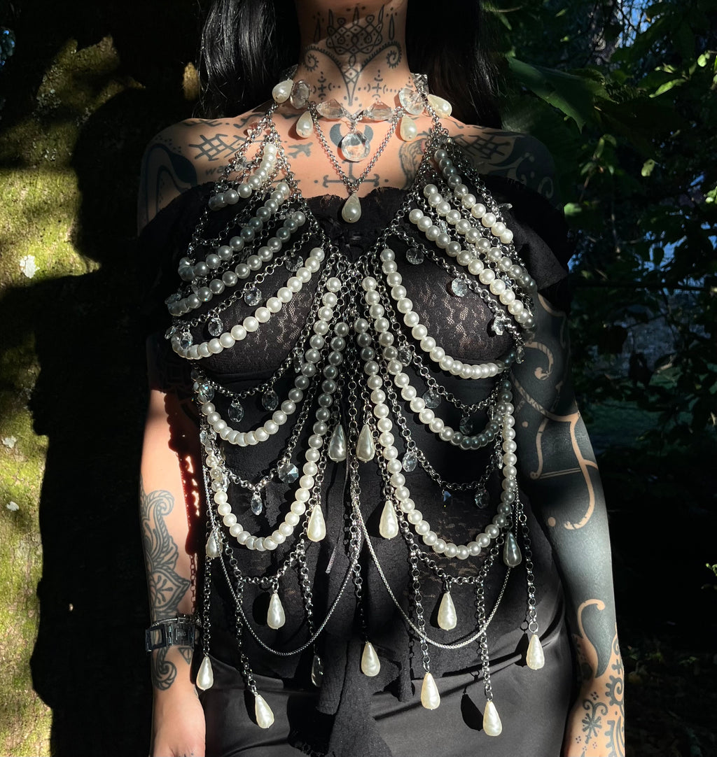 The Forgotten Queen – Pearl & Crystal Dress