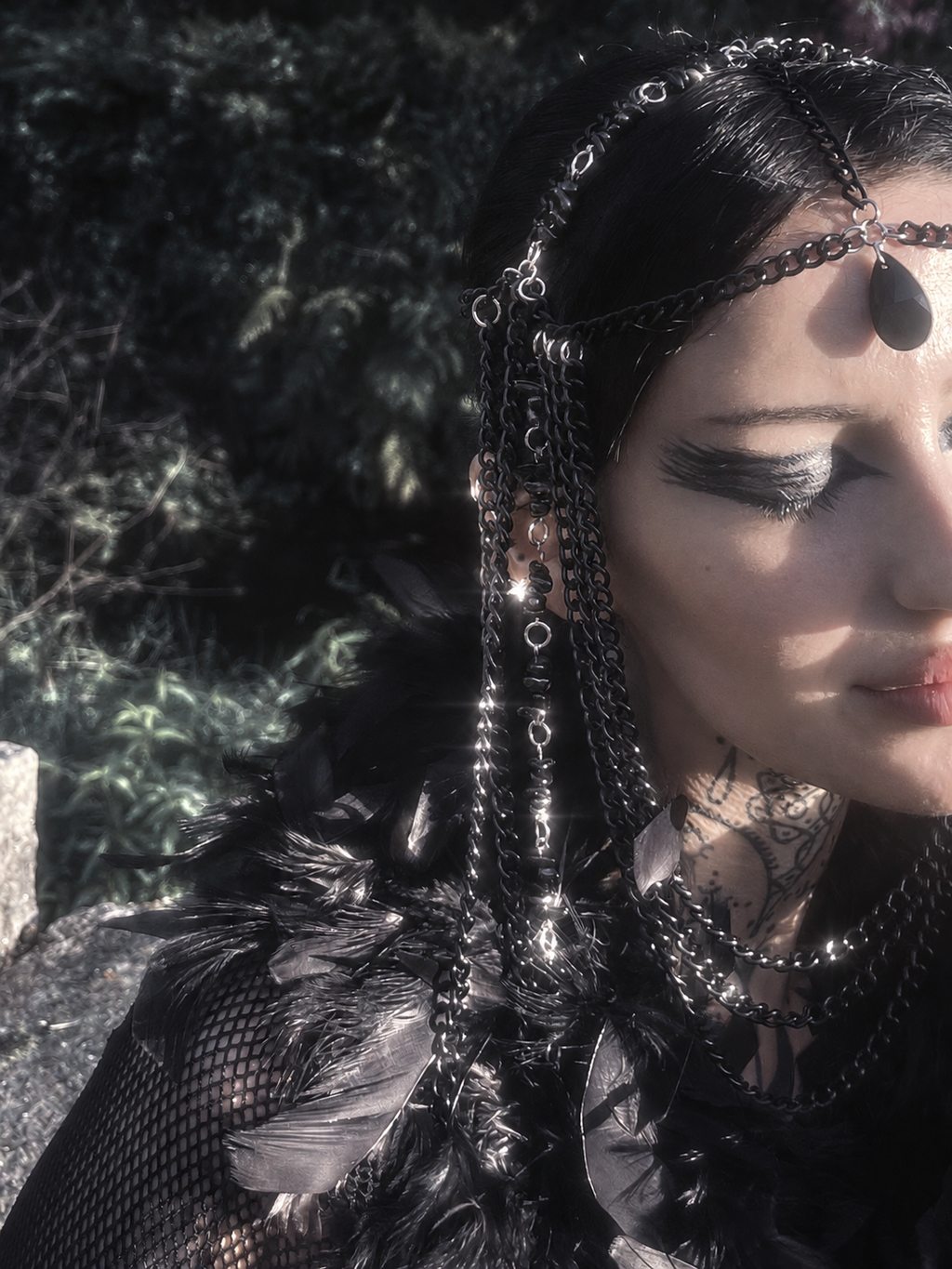 Black swan inspired head piece