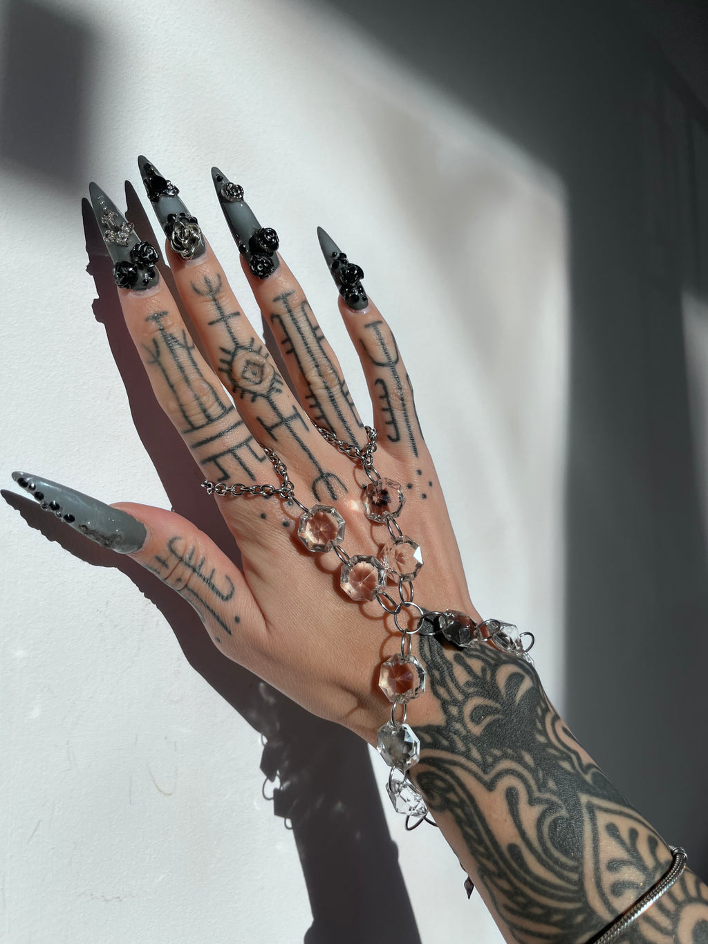 Crystal ring-bracelet