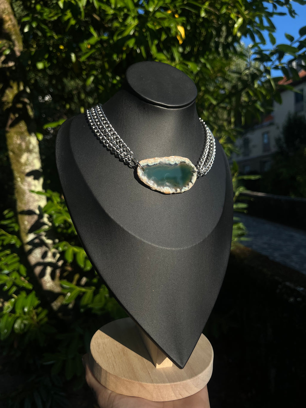 Raw agate necklace