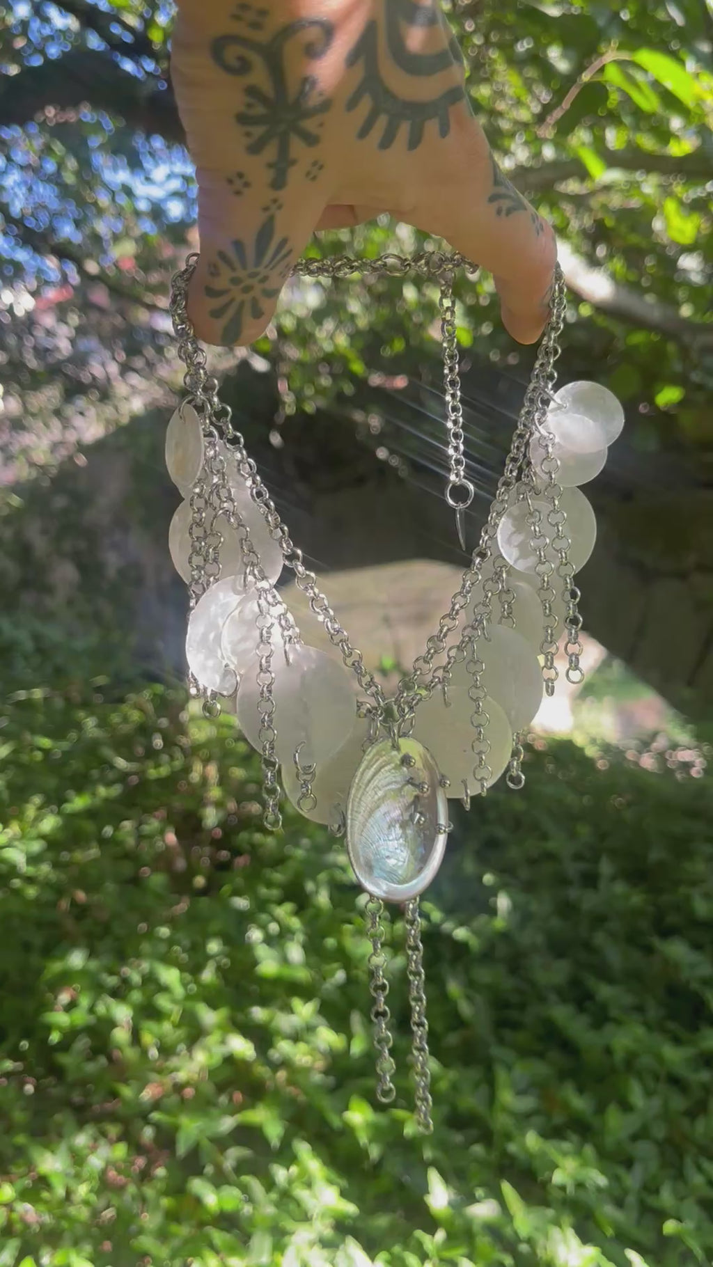 Tideborn Nacar Shell Necklace